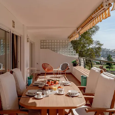 Apartment Con Espectaculares Vistas Al Golf En - Xallas 2 3 *