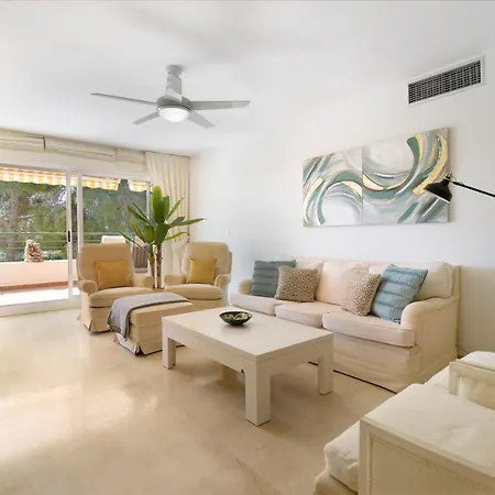 Apartamento Con Espectaculares Vistas Al Golf En - Xallas 2 3 * Marbella