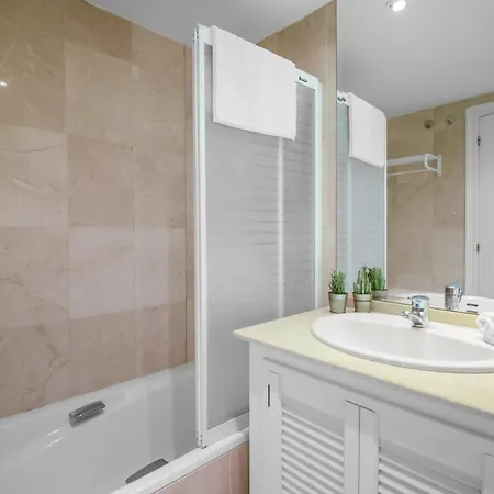 Apartamento Con Espectaculares Vistas Al Golf En - Xallas 2 3 *
