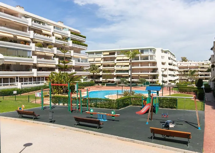 Con Espectaculares Vistas Al Golf En - Xallas 2 3 *