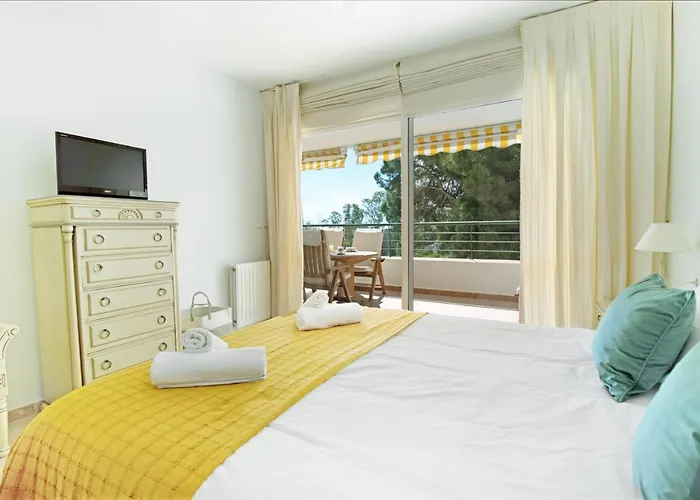 Apartment Con Espectaculares Vistas Al Golf En - Xallas 2 3 *