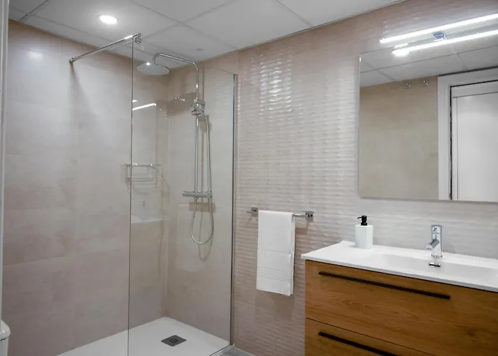 Con Espectaculares Vistas Al Golf En - Xallas 2 3 Apartment *