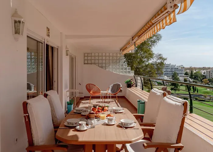 Apartment Con Espectaculares Vistas Al Golf En - Xallas 2 3 *