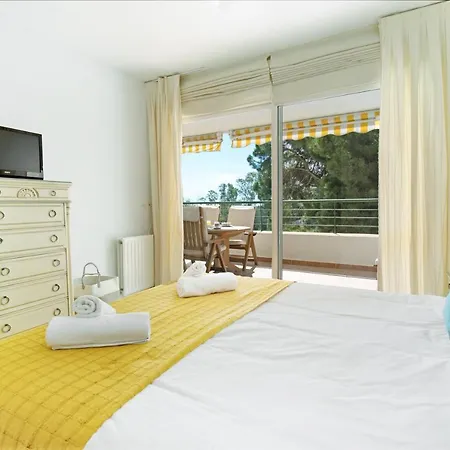 Апартаменти Con Espectaculares Vistas Al Golf En - Xallas 2 3 *