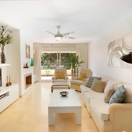 Con Espectaculares Vistas Al Golf En - Xallas 2 3 Lägenhet Marbella